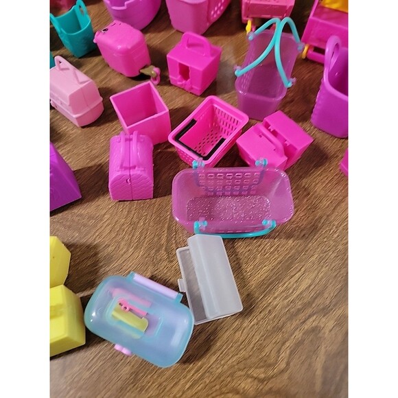 HUGE lot Shopkins Random Figures Basket Containers Mixed Seasons Dolls - Picture 9 of 16